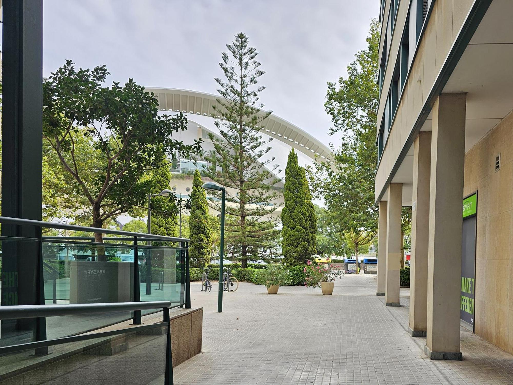 Apartamentos Las Ciencias C Valencia Bagian luar foto
