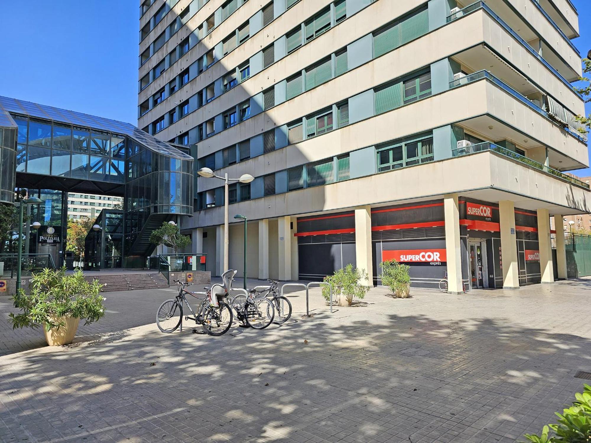 Apartamentos Las Ciencias C Valencia Bagian luar foto